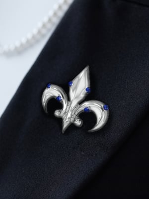 WOT-Brooch
